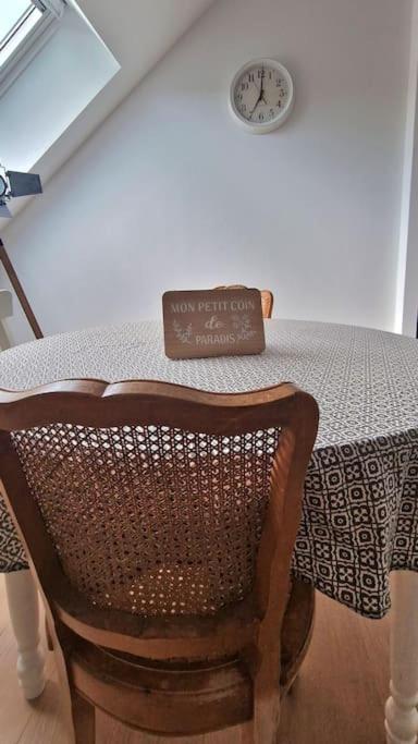 Appartement Charmant Et Spacieux Осер Экстерьер фото